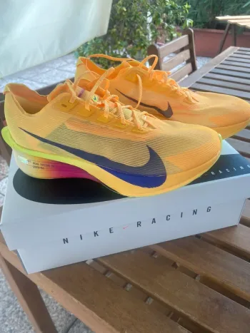 Used Nike ZoomX Vaporfly bike — image 1 of 11