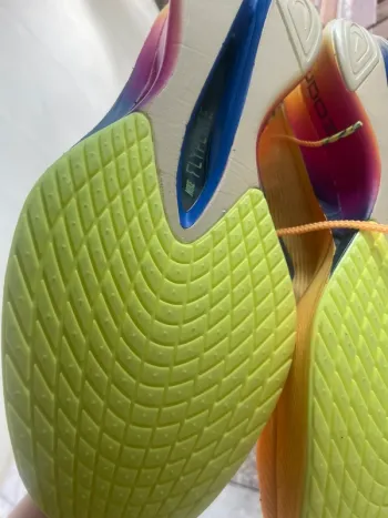 Used Nike ZoomX Vaporfly bike — image 9 of 11
