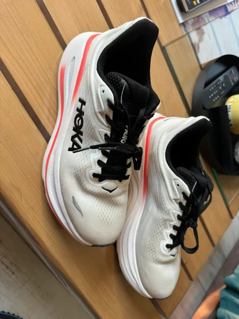 Used Hoka Bondi 9 bike — image 6 of 7