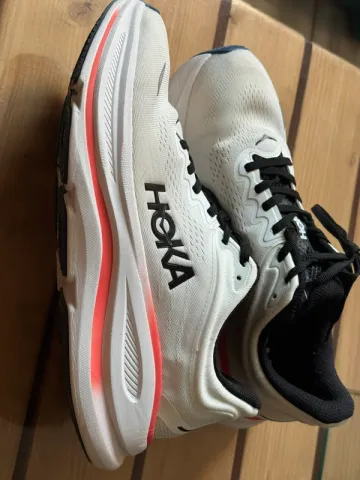 Used Hoka Bondi 9 Running Shoes