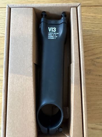 Used Canyon V13 Stem Cockpit