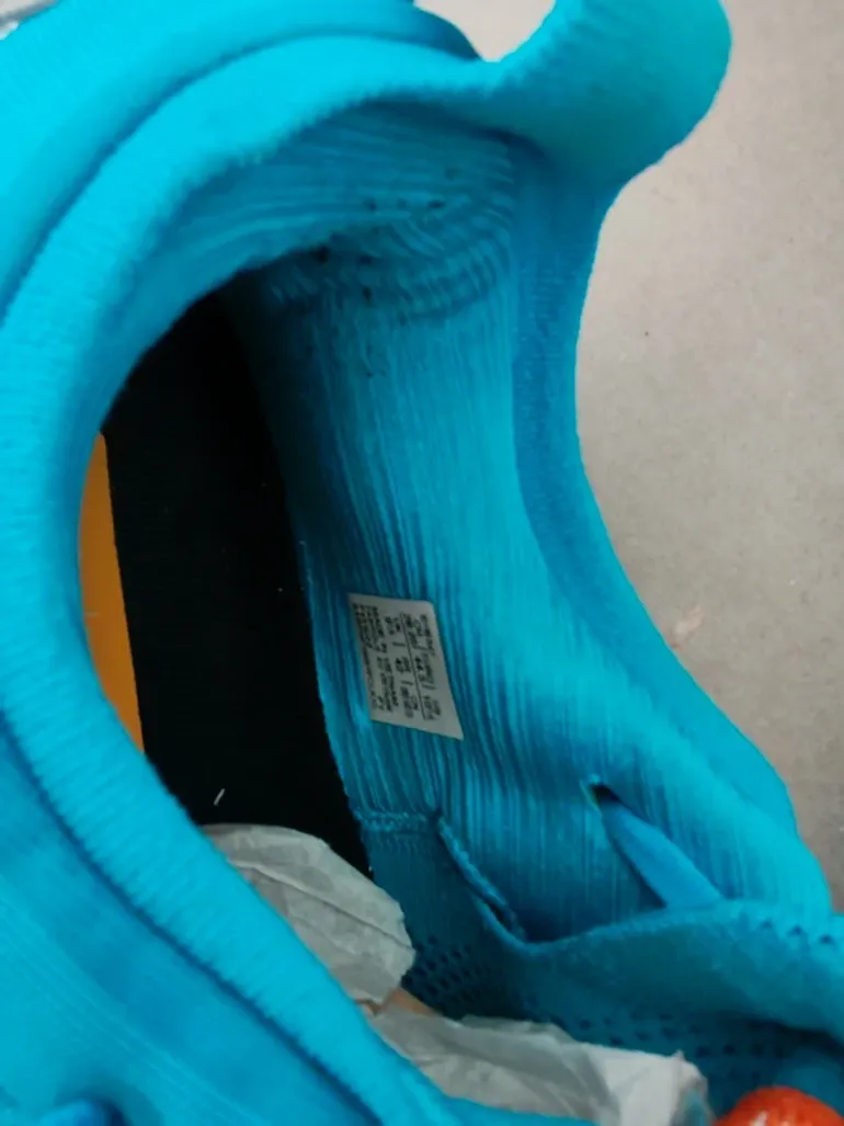 Used Asics Gel Nimbus 25 bike — image 11 of 13