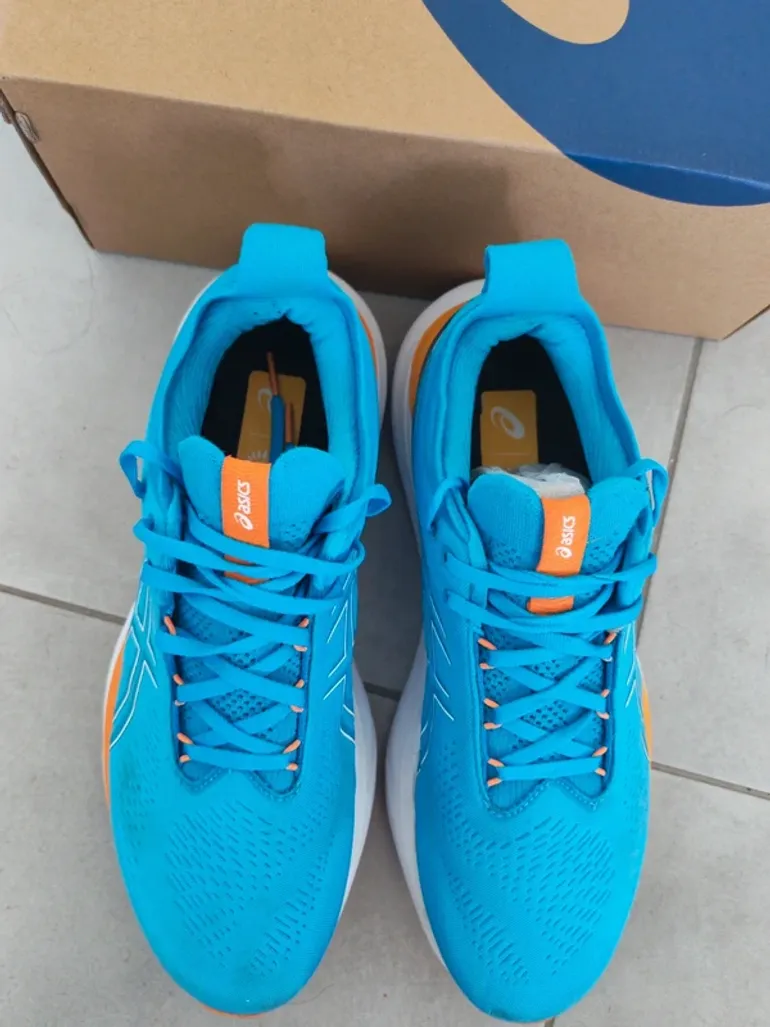Used Asics Gel Nimbus 25 bike — image 9 of 13