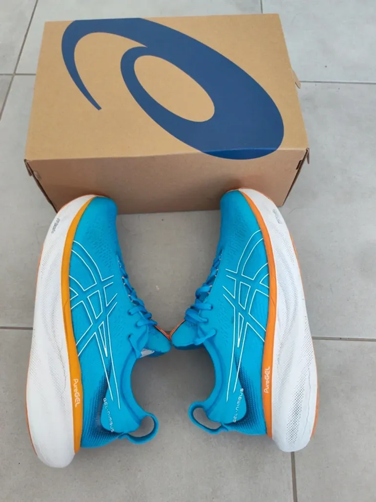 Used Asics Gel Nimbus 25 bike — image 7 of 13