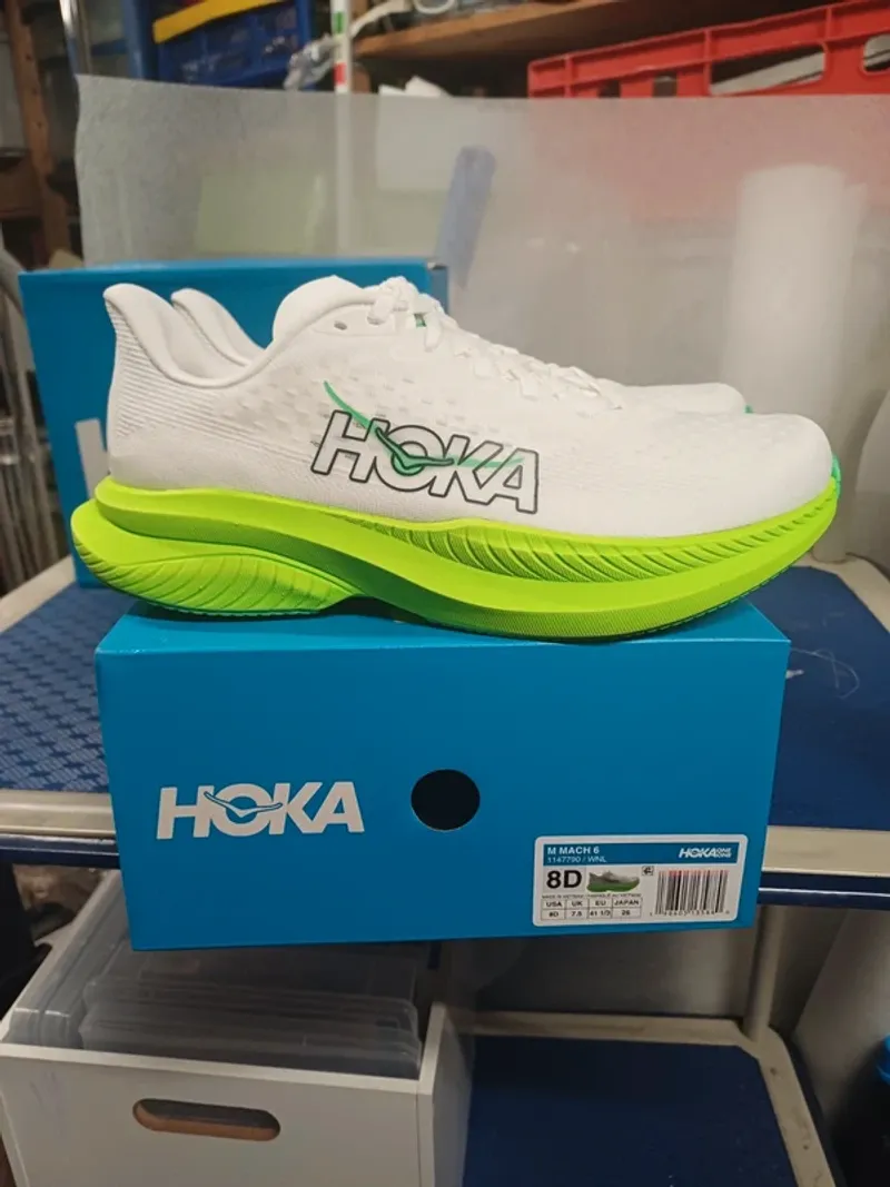 Used Hoka Mach 6 Running Shoes