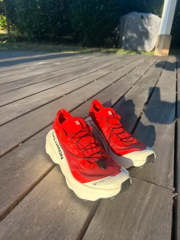 Gebrauchtes Salomon Ultra Glide 2 Running Shoes