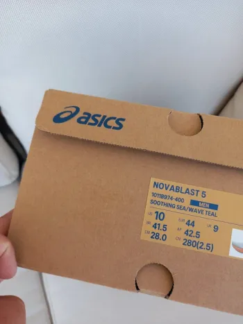 Used Asics Novablast 5 bike — image 15 of 15