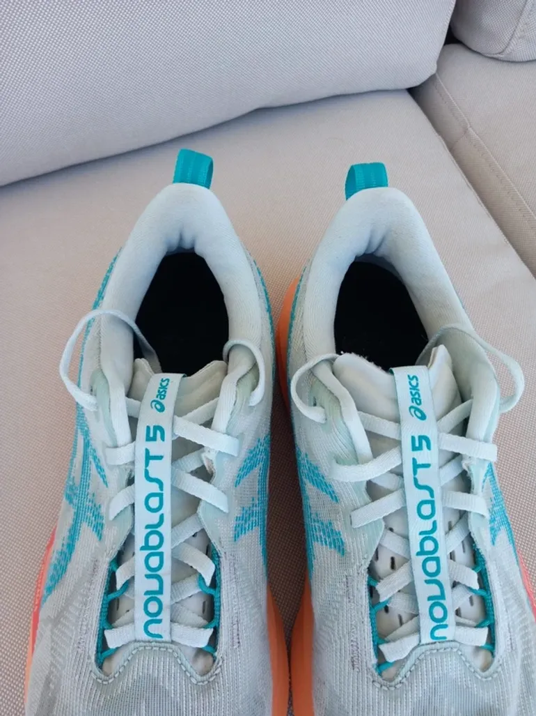 Used Asics Novablast 5 bike — image 6 of 15