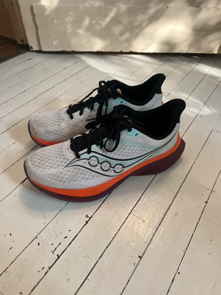 Saucony Speed 6 bike d'occasion — image 2 sur 5