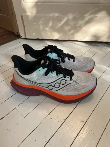 Saucony Speed 6 bike d'occasion — image 1 sur 5