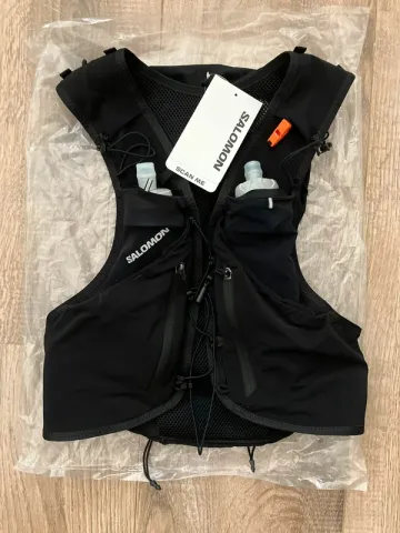 Used Salomon Adv Skin 12 Running Accessories