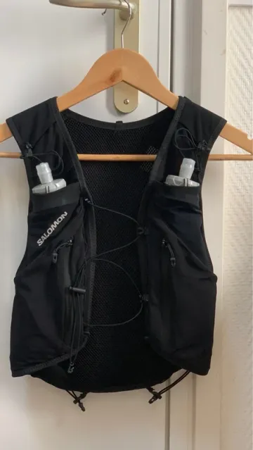 Used Salomon ADV Skin 12 Running Accessories