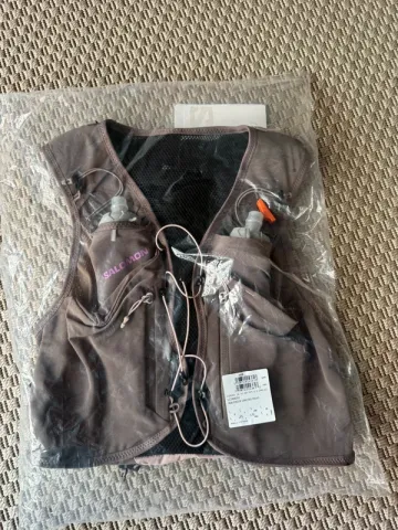 Used Salomon Adv Skin 12 Gradient Running Accessories