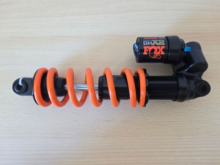 Brugt Fox DHX2 Factory 2Pos 2025 bike — billede 8 af 10