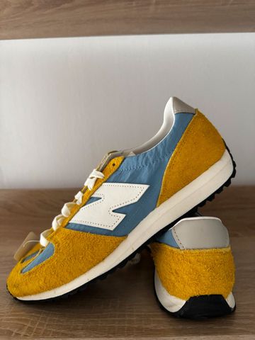 Used New Balance 471 Running Shoes