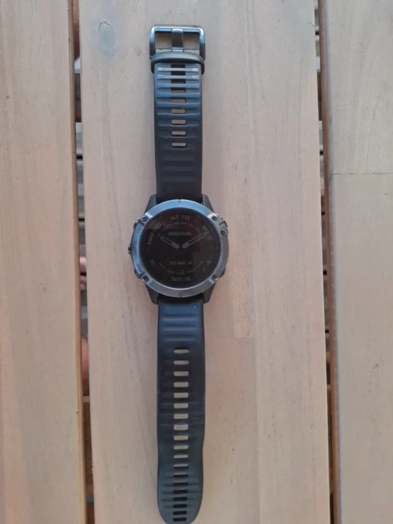 Used Garmin Fenix 6 Sapphire bike — image 3 of 4