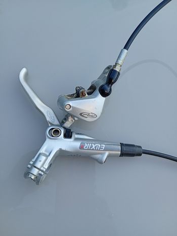 Used Avid Elixir R bike — image 1 of 8
