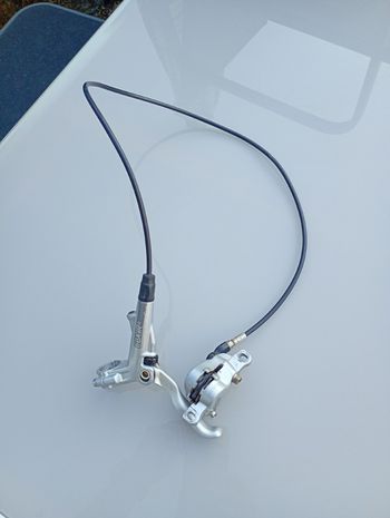 Used Avid Elixir R bike — image 2 of 8