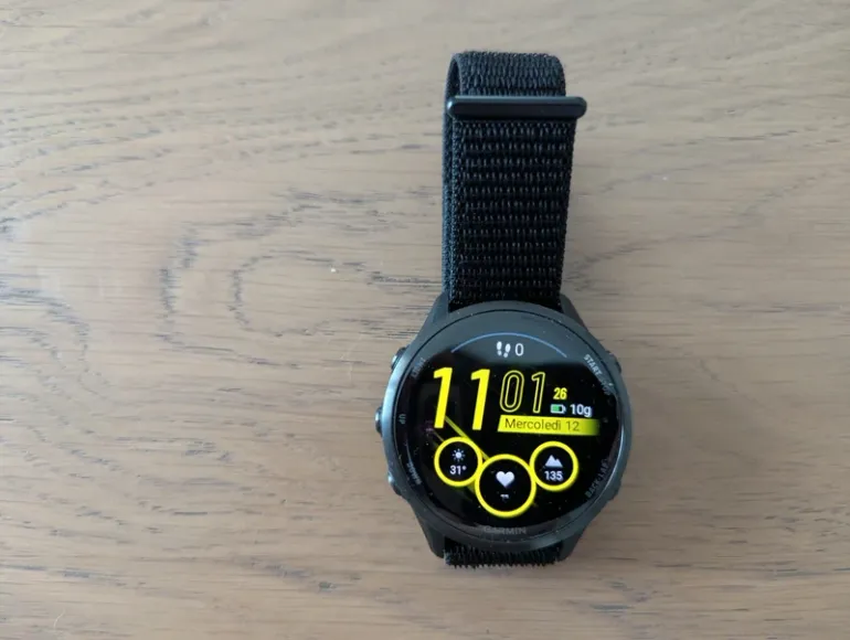Gebrauchtes Garmin Forerunner 970 bike — Bild 4 von 8
