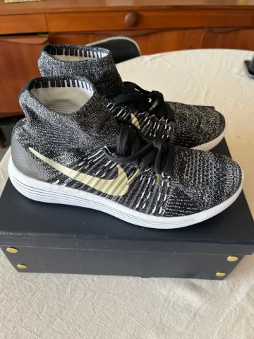 Used Nike Lunarepic Running Shoes