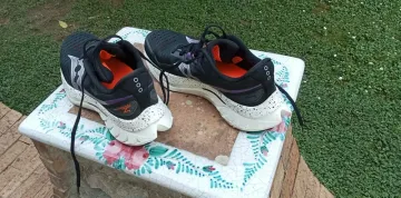 Used Saucony Endorphin Speed 4 Running Shoes