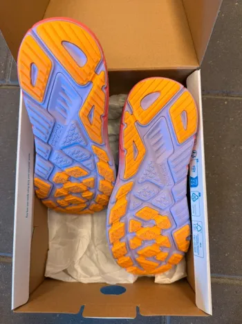 Used Hoka Arahi 7 bike — image 4 of 6