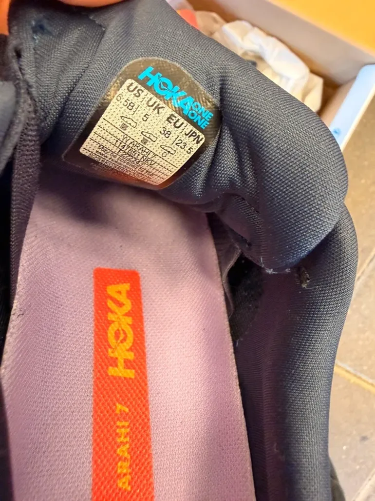 Used Hoka Arahi 7 bike — image 6 of 6