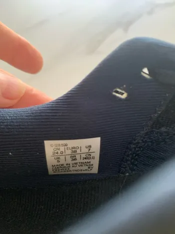 Used Asics Gel-Cumulus 26 bike — image 6 of 7