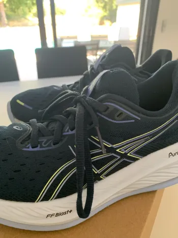 Used Asics Gel-Cumulus 26 bike — image 2 of 7