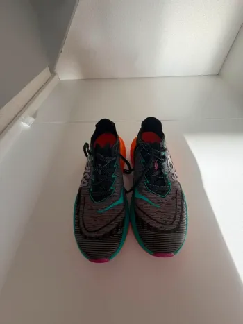 Used Hoka Hardloopschoenen bike — image 4 of 4