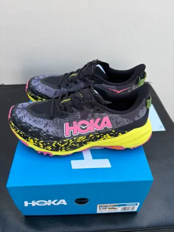 Used Hoka Speedgoat 6 bike — image 2 of 3