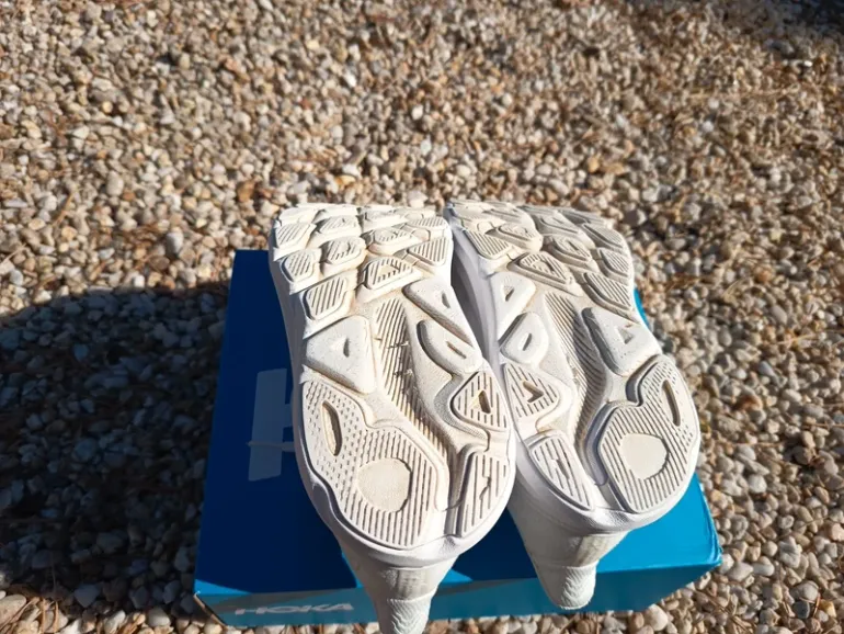 Used Hoka Clifton 9 bike — image 10 of 11