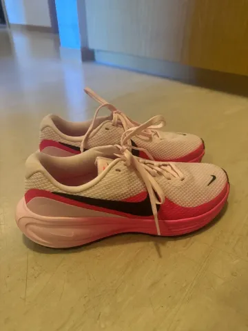 Used Nike Laufschuhe Running Shoes