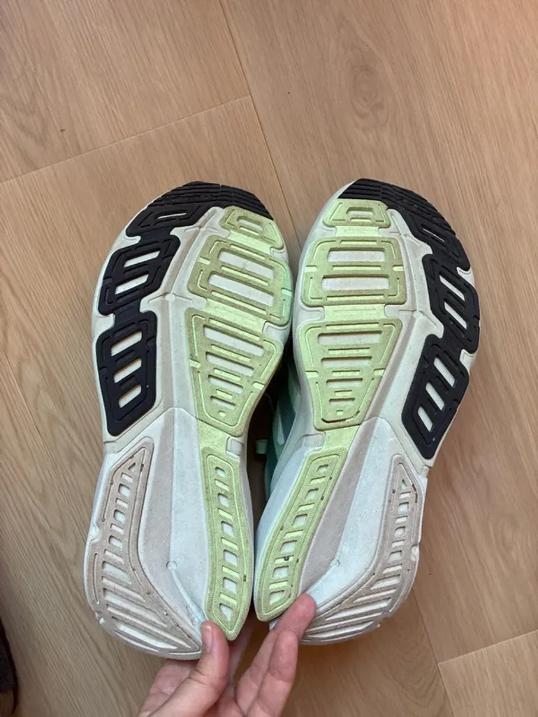 Used Adidas Adistar bike — image 3 of 7