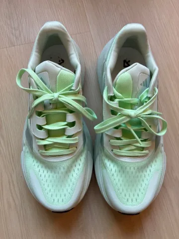 Used Adidas Adistar Running Shoes