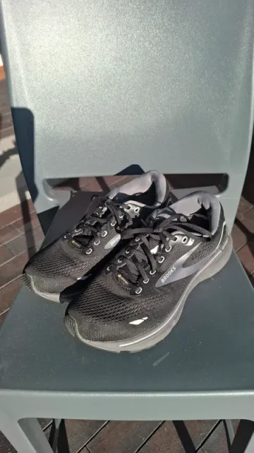 Used Brooks Sportschuhe Running Shoes