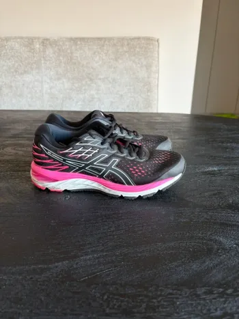 Used Asics Hardloopschoen bike — image 1 of 5