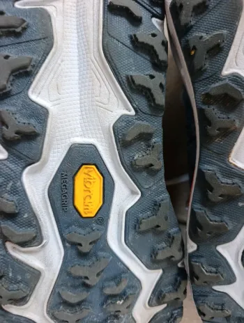 Used Scarpa Speedgoat 6 bike — image 4 of 8
