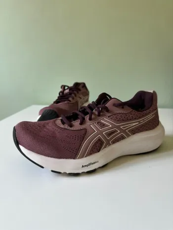 Used Asics Gel Contend 9 bike — image 3 of 8