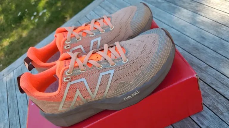 Used New Balance Fuelcell Venym bike — image 2 of 5