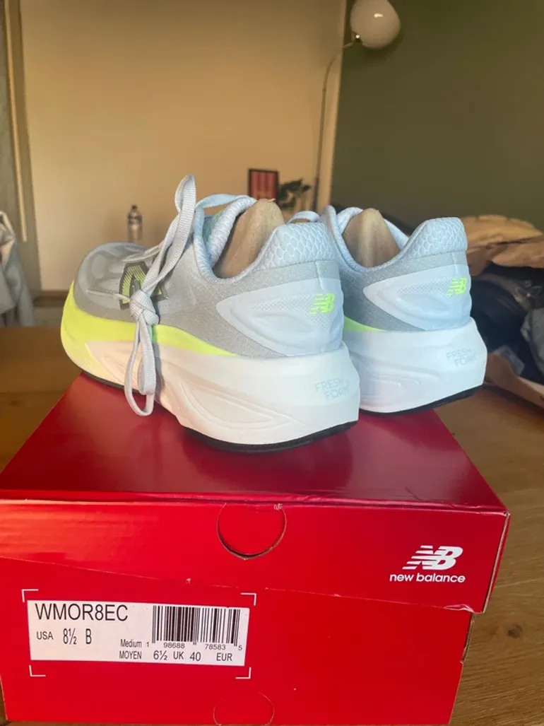 Used New Balance Fresh Foam X More v6 bike — image 5 of 5