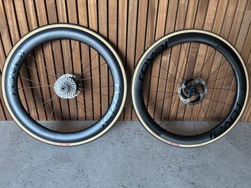 Used Roval CLX Wheelset 2022 bike — image 3 of 3
