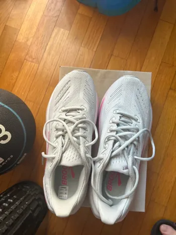 Used Brooks Glycerin Max bike — image 2 of 6