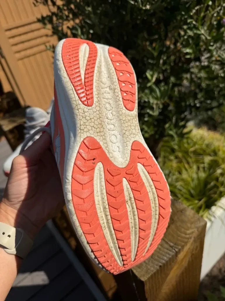 Used Saucony Triumph 25 bike — image 5 of 6