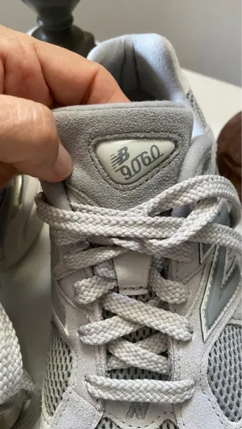 Used New Balance 9060 bike — image 11 of 14