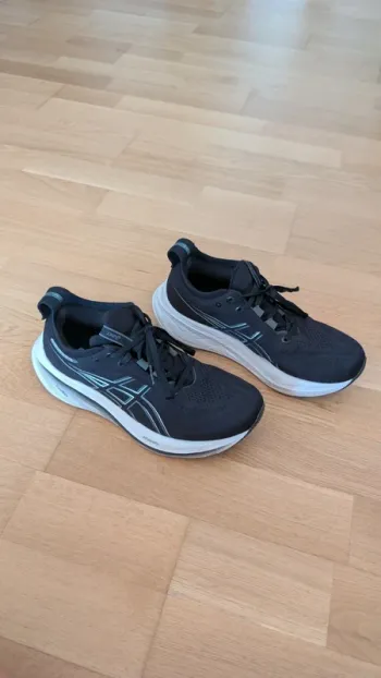 Gebrauchtes Asics Gel-Nimbus 26 bike — Bild 1 von 7