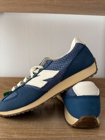 Used New Balance 471 Running Shoes