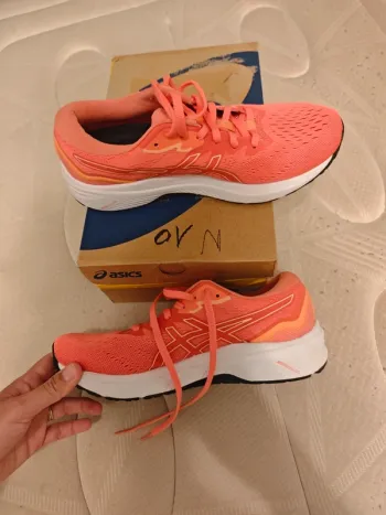 Used Asics GT-1000 11 bike — image 10 of 10