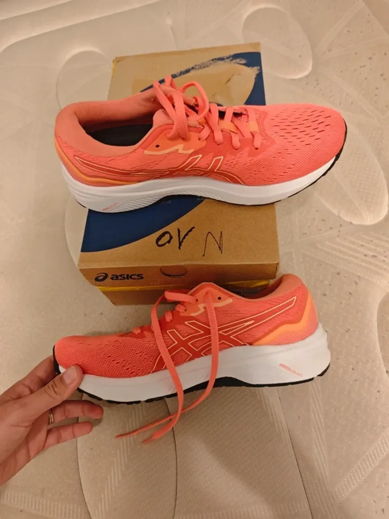 Used Asics GT-1000 11 bike — image 10 of 10