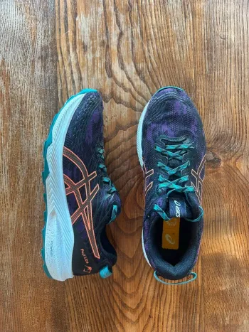 Used Asics Fuji Lite 3 bike — image 2 of 8